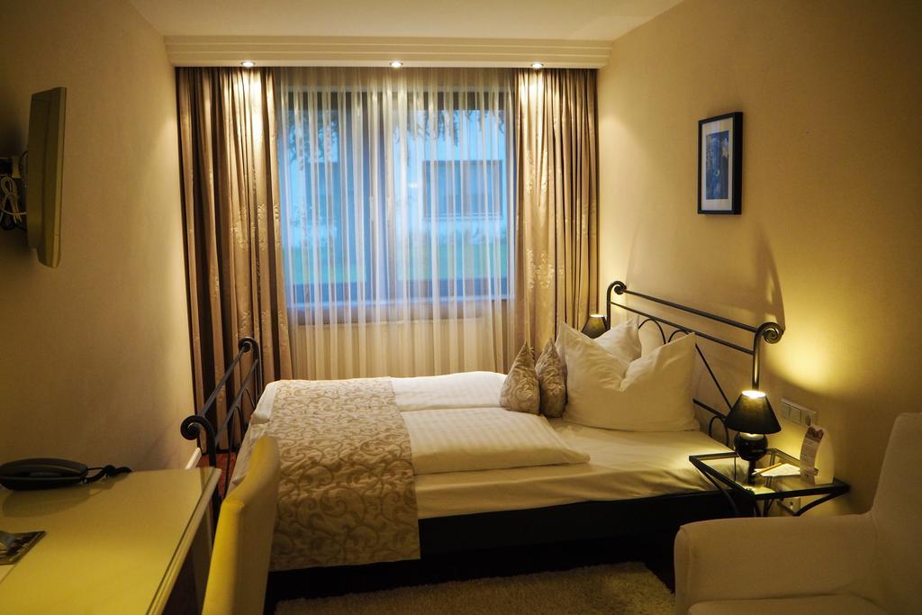 Hotel Stadt Tubingen Kültér fotó